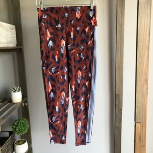 Aerie Leopard Move Leggings Size L
